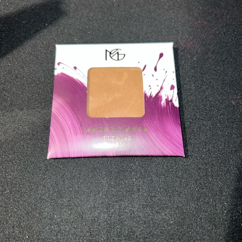 Makeup Geek Tan Bronzer Contour
